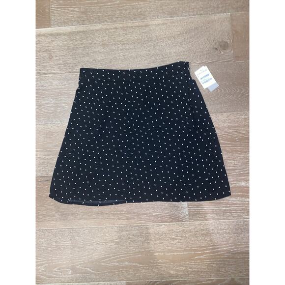 BP. Mini Skater Skirt in Size M Black Polka Dot Nordstrom MRSP$48 Side Zip - Picture 1 of 5